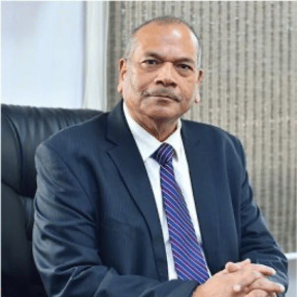 Dr. Vikram<br>
Singh